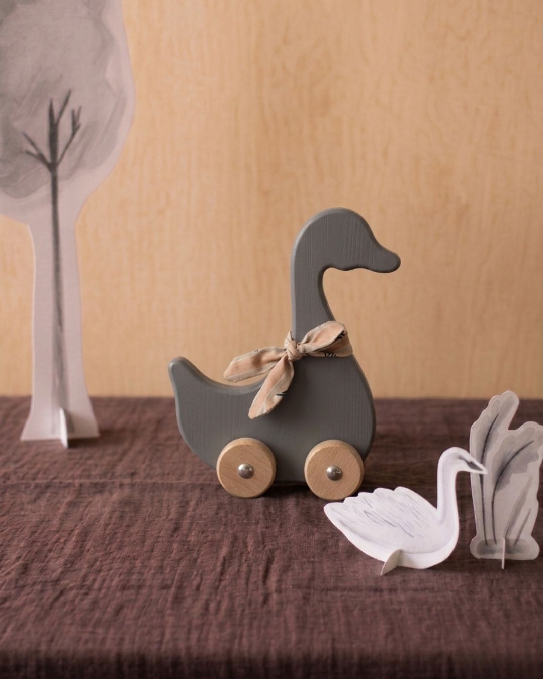 Daisy Duck On Wheel