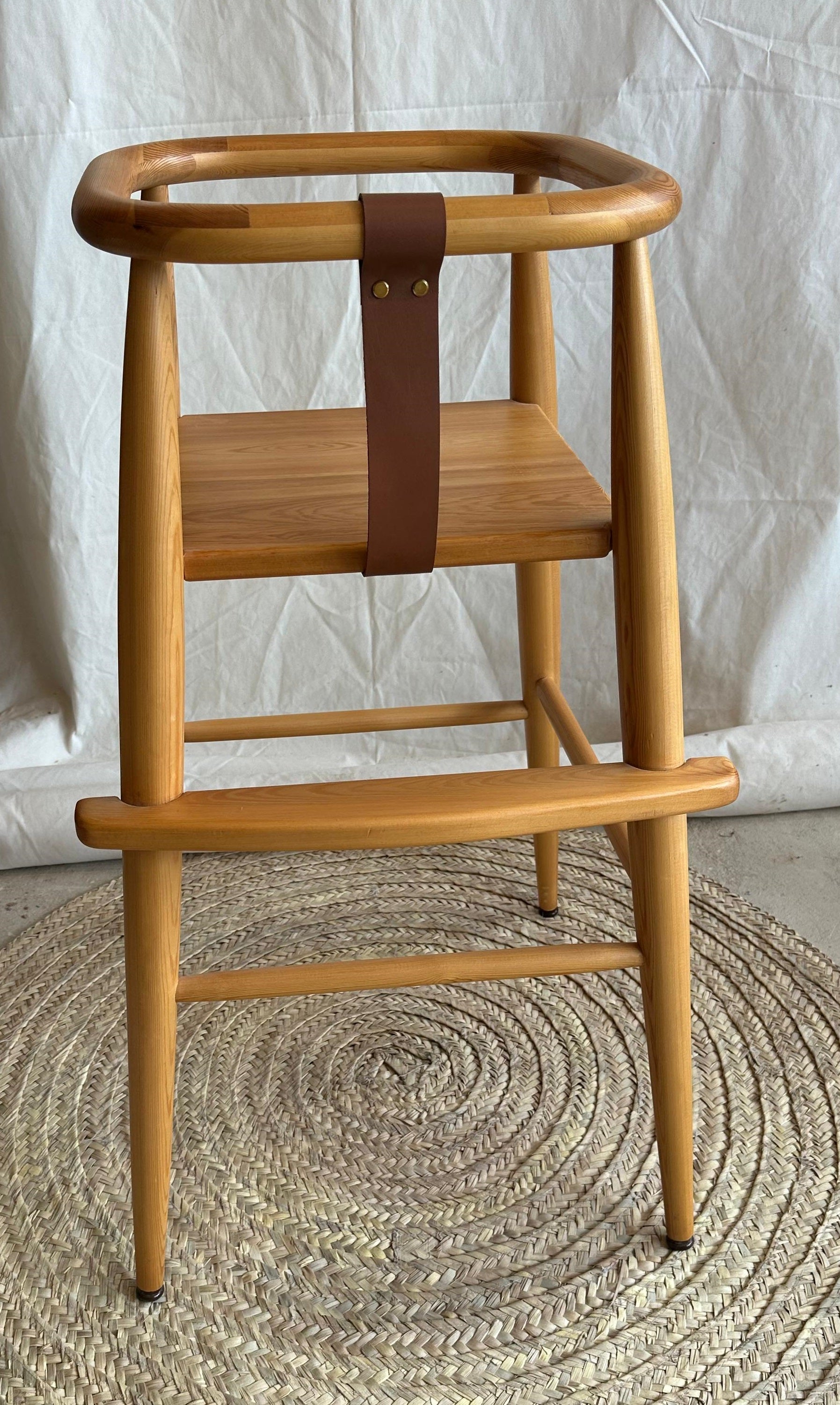 Petit Marquise ( High Chair )